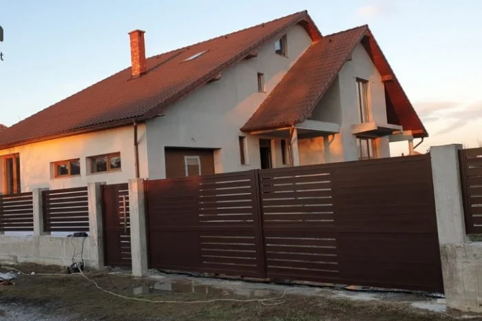 Ansamblu porti aluminiu cluj