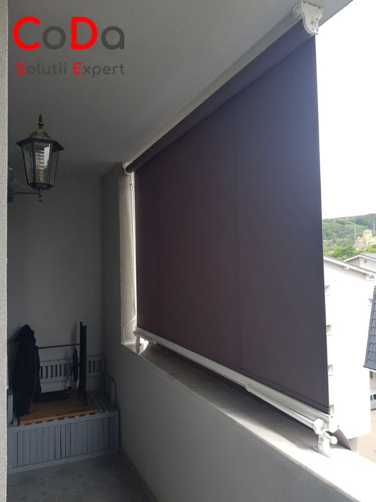 Copertina umbrire balcon coda cluj