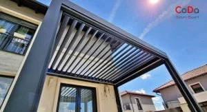 Pergola Bioclimatica cu lamele rotative. Produs din Aluminiu, kit iluminare LED