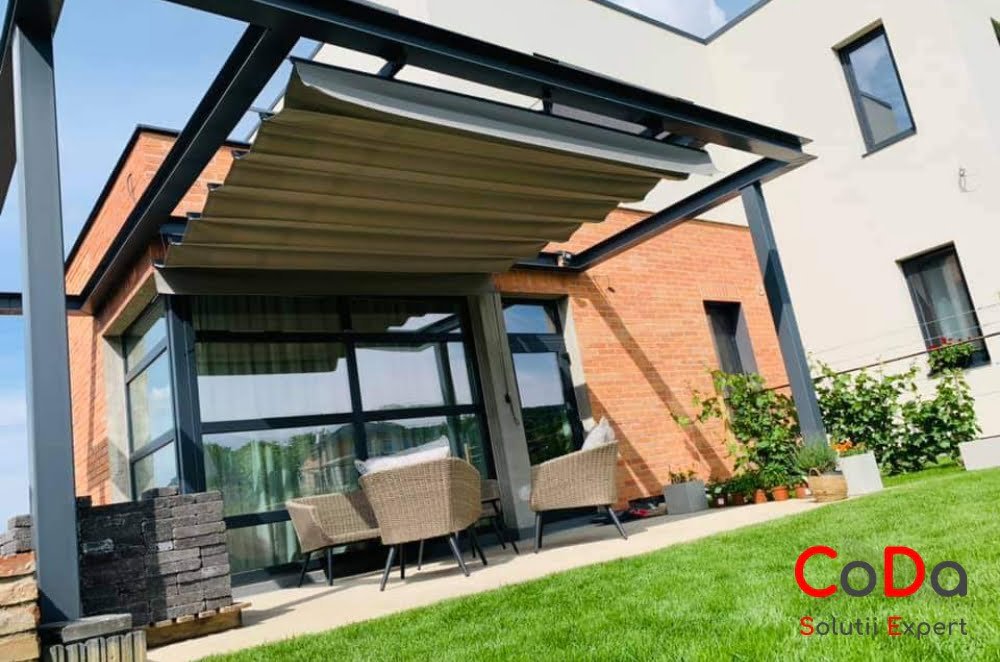 Pergola falduri retractabile coda