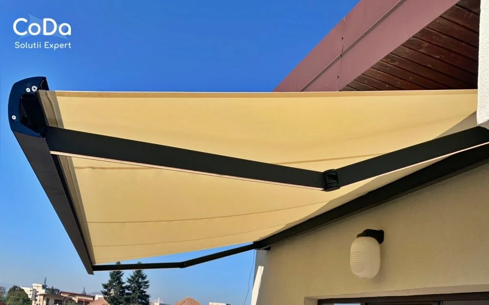 Copertina retractabila cu iluminare led coda