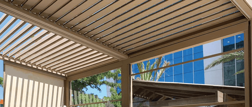 Pergola bioclimatica CoDa Cluj e1732715775832