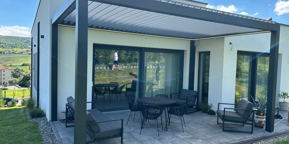 Pergola Bioclimatica lamele rotative coda cluj