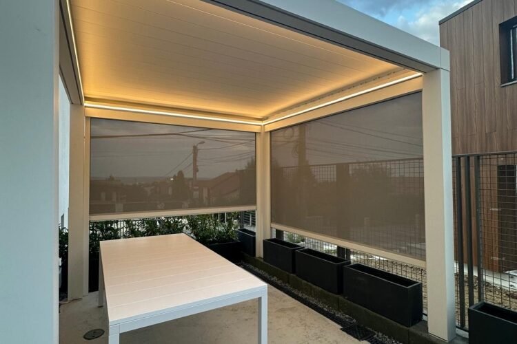 Pergola Bioclimatica lamele rotative coda cluj